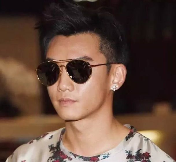 Gentle Monster Big Bull Retro Gold Frame Round Black Lens Sunglasses