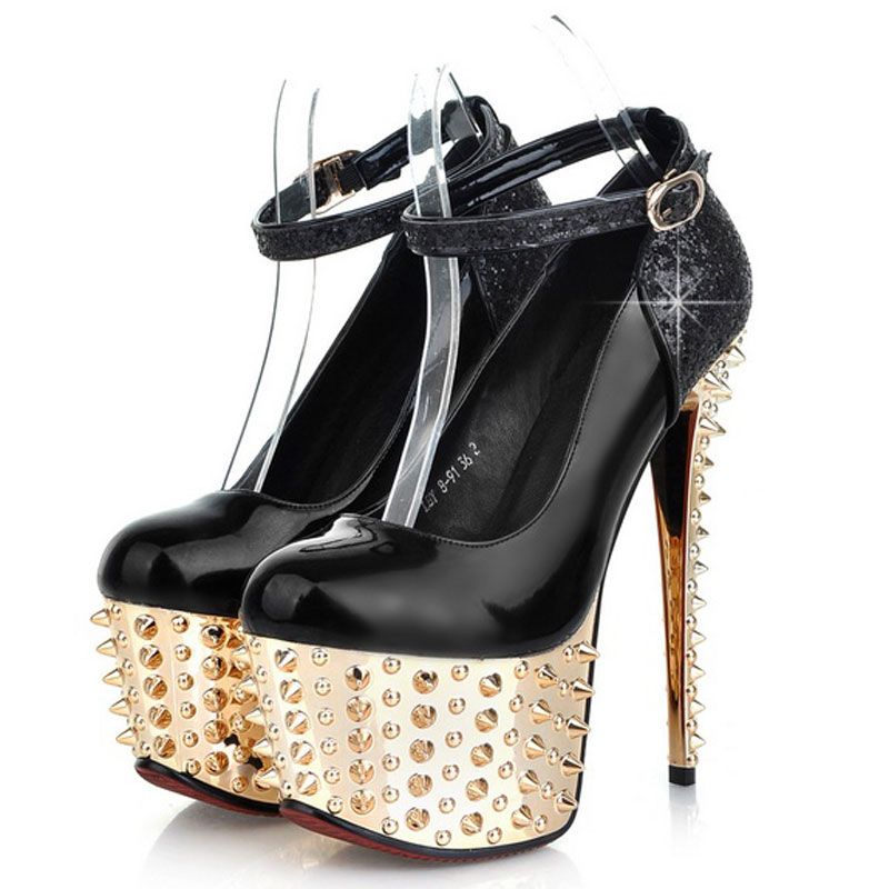 Chaussure A Talon A La Mode Chaussure A Talon A La Mode