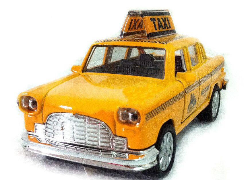 Mini Yellow 132 Pull Back Power Alloy Diecast Model Taxi Toy Car With