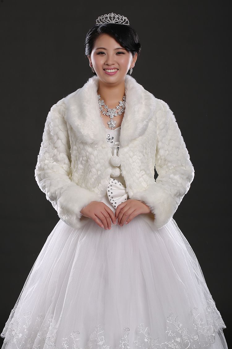 2018 2015 Adoration Wedding Dress Jackets White Fur Faux Long Sleeve 2018 2015 Adoration Wedding Dress Jackets White Fur Faux Long Sleeve