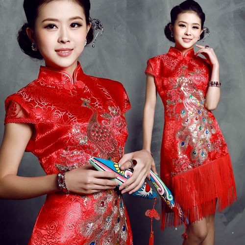 wedding etiquette red dress