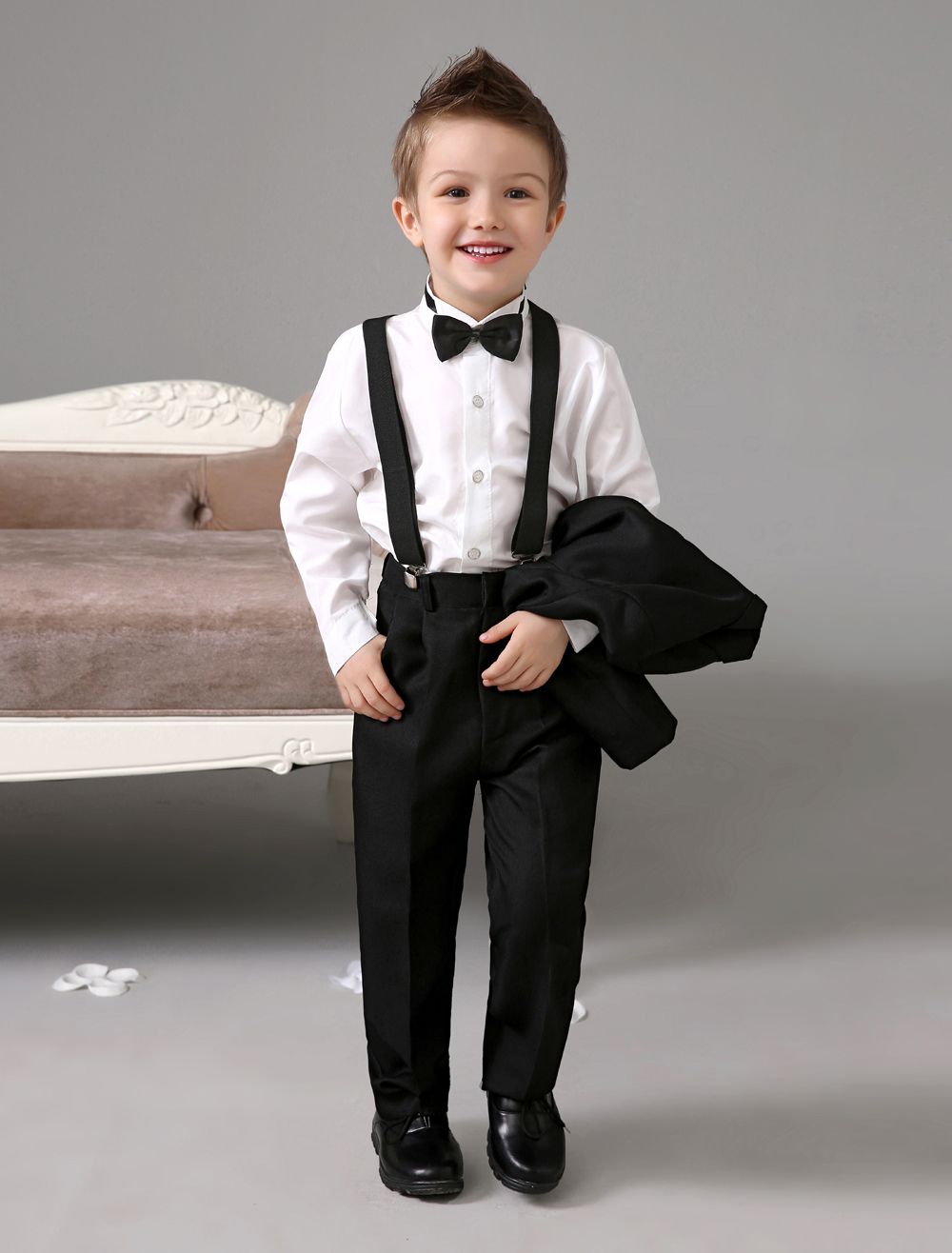 2017 Four Pieces Wedding Black Ring Bearer Suits Cool Boys Tuxedo With
