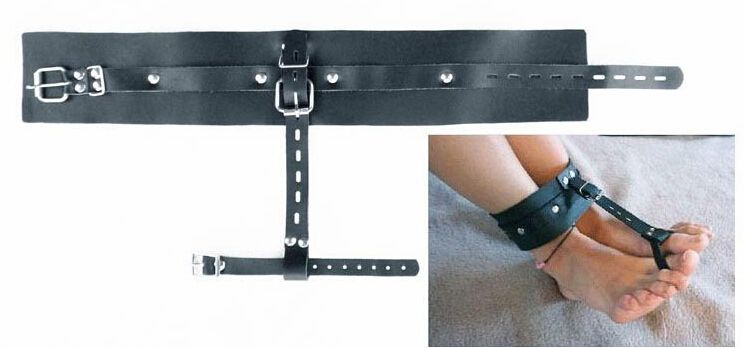 Asian naughty coach Bondage toys toe cuffs