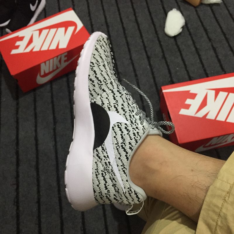 nike roshe one x yeezy 350 boost shoes nike roshe one x yeezy 350 boost shoes