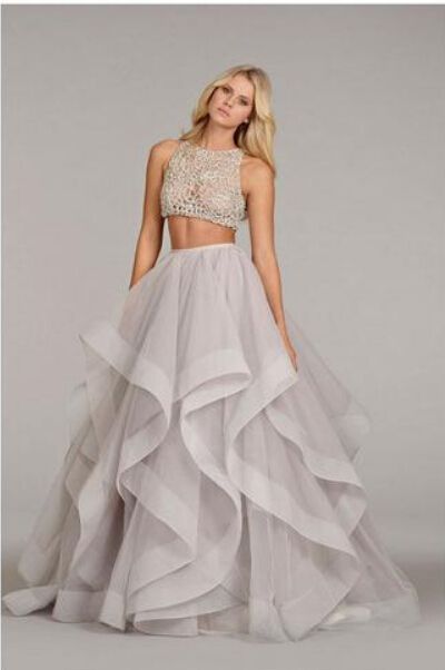 2 be discontinued wedding dresses