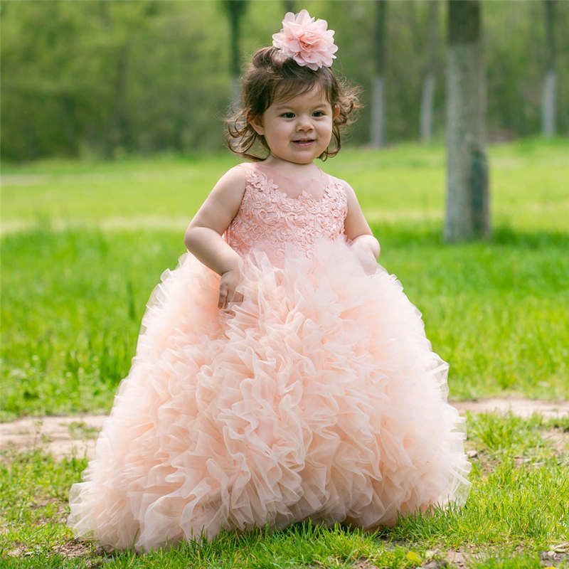 Retail 2016 Kids Wedding Dress Elegant Sleeveless Flower Tiered Girls