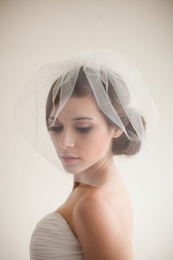 Romantic 2015 Headpiece Bridal Face Veils Tiaras Tulle Cheap Headwear