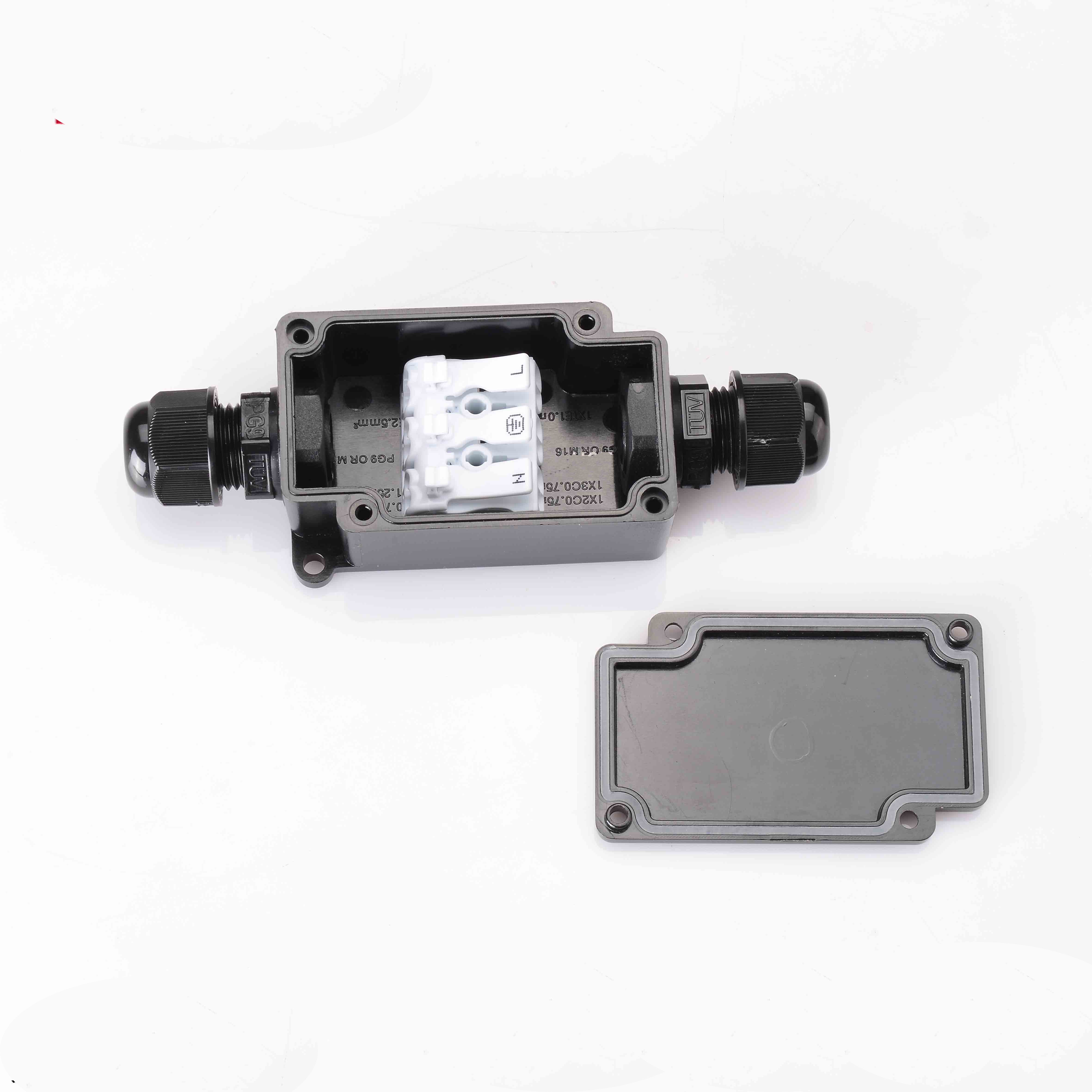 2017 Ip65 Outdoor Waterproof Junction Box With Push In Terminal Blocks For Lighting Cable From