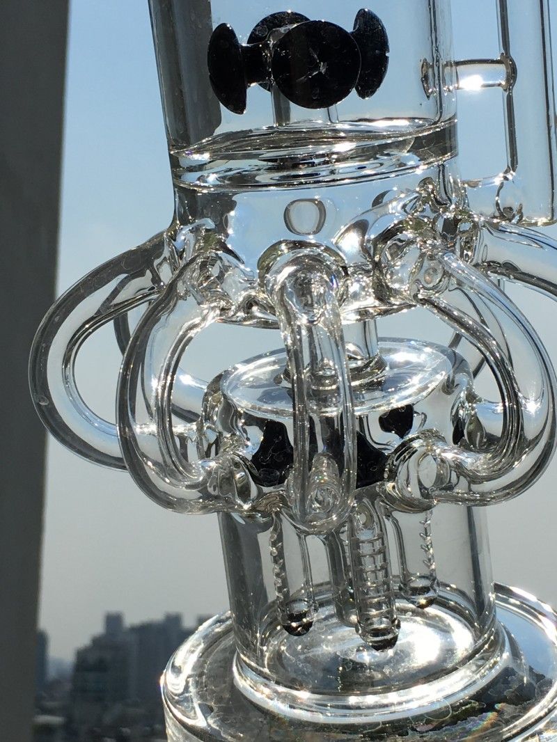 2017 Pretty Glass Water Pipe Glass Product Bongs Intricate 8 Arms