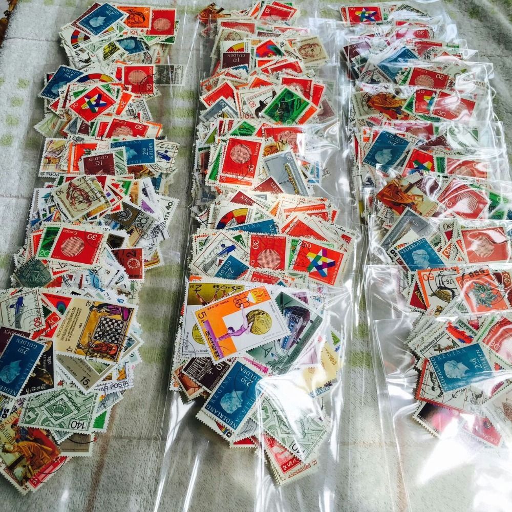 Wholesale No Repeat Postage Stamps Collections From All Over The World