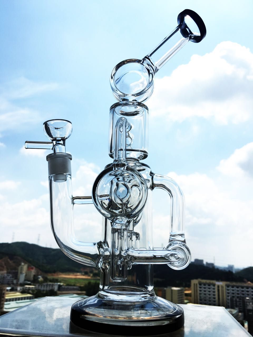 2017 2016 Hitman Bongs Water Pipe Cyclone Helix Bongs Such An Bottle