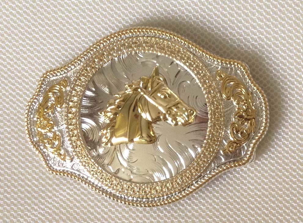 Bull gold and silver Given the evolution in the gold and silver market over the last months we cleary see the first signs of a new bull market in gold and silver starting in This article explains the signs our research team sees in the gold and silver bull market, specifically chart pattern and futures market.