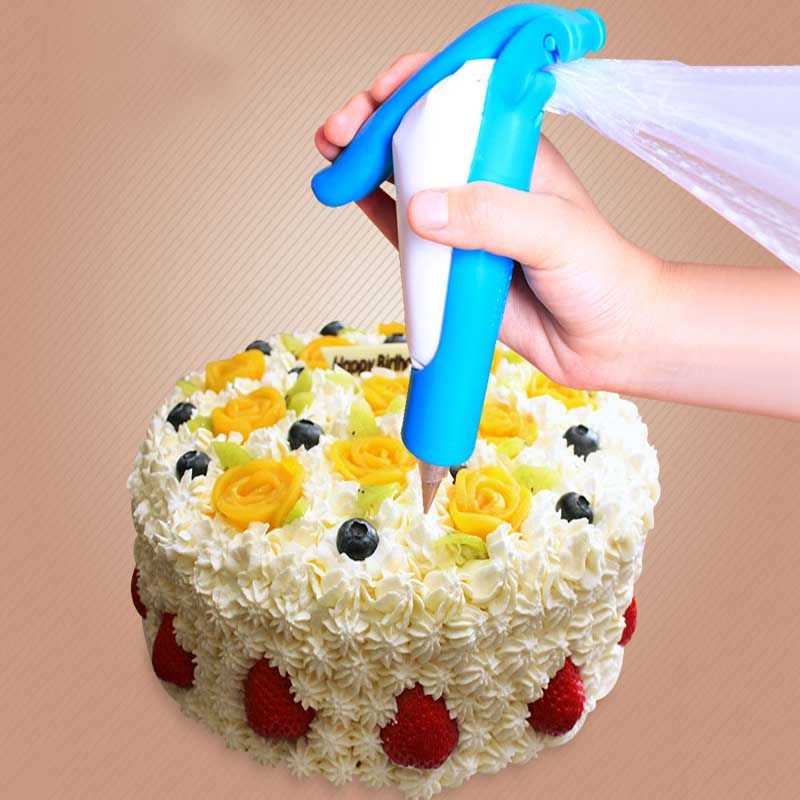 2018 Lovely Plastic Practical Cup Cake Decorating Icing Piping Tool