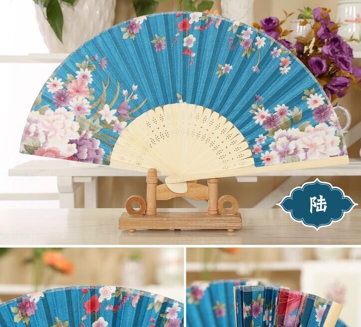2017 Custom Design Paper Fans With Wood Handle/Wavy Paddle Fan Handle
