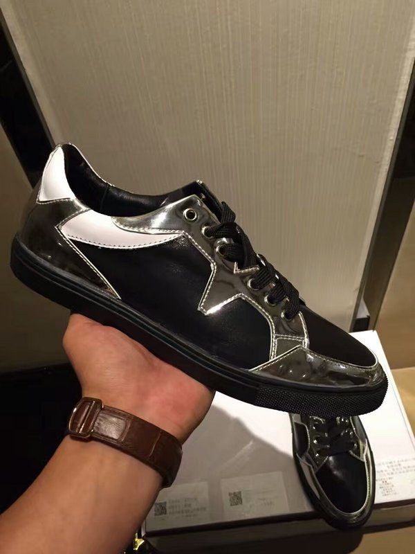 New Fashion And Luxury Shoes For Mens V Logo Cow Leather And Glossy Leather Daily Comfortable