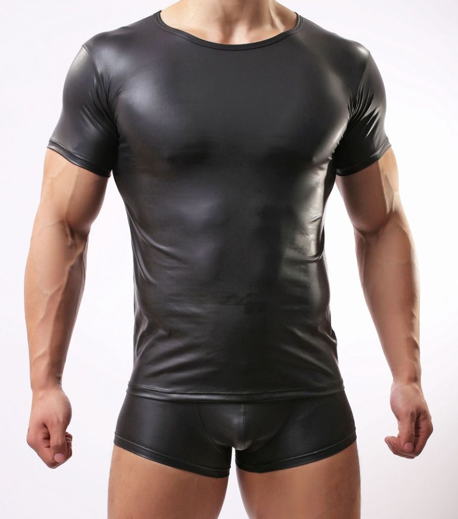 gay hairy muscular bears gay men sucking clips