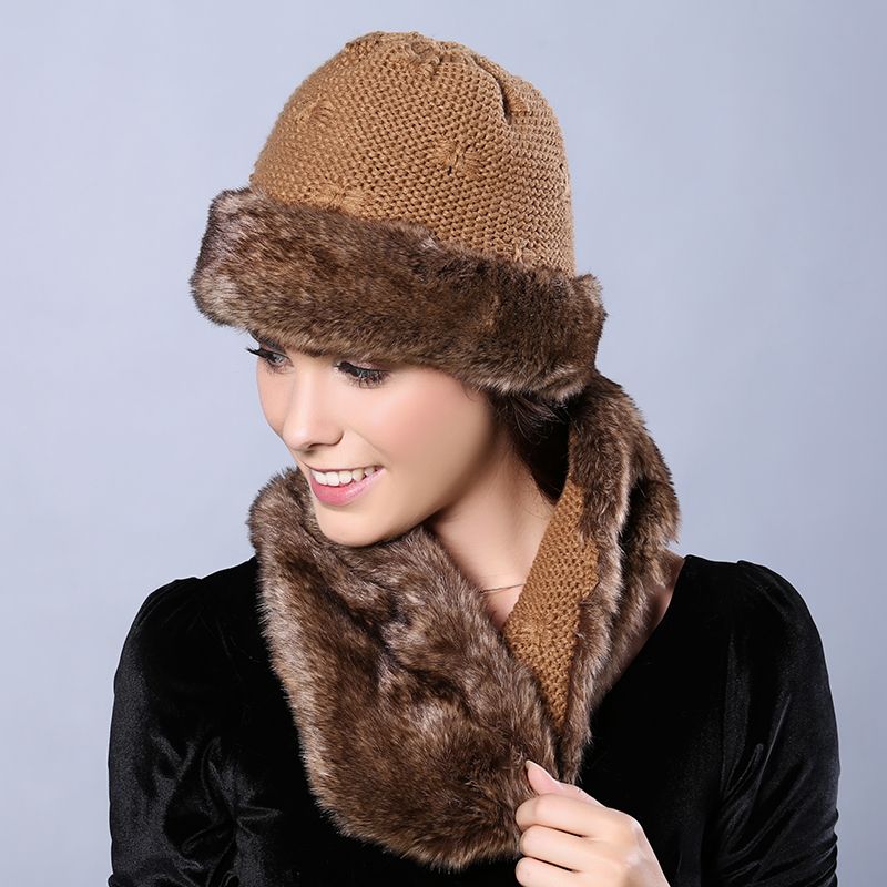 2017 Wholesale Faux Fur Women Winter Hats With Infinity Scarf Solid