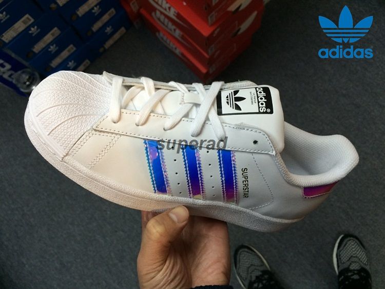 scarpe adidas yeezy boost 750 iridescent