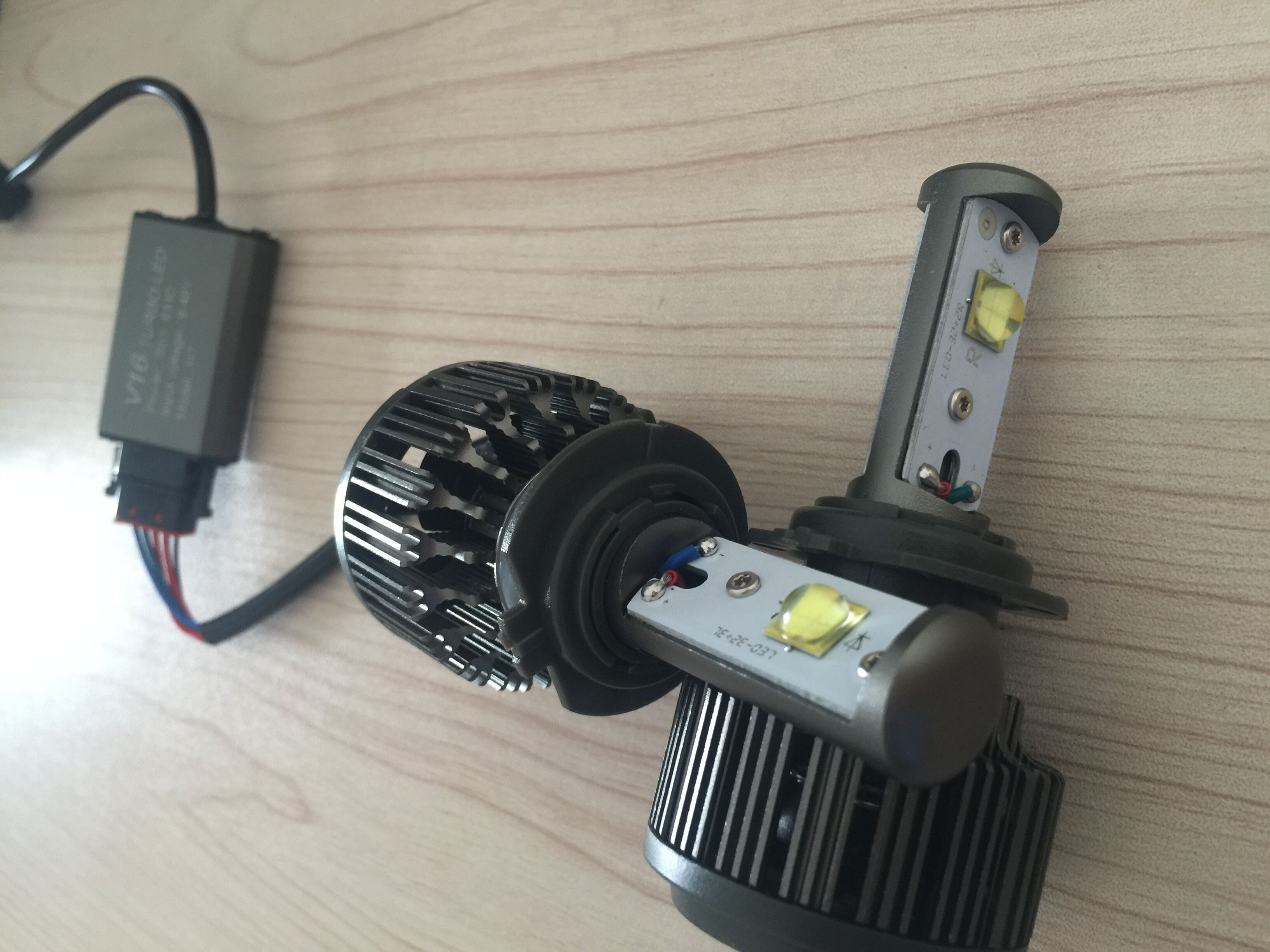 V16 Turbo CREE LED Replacement Headlight Foglight Kit 30w 3600lm 12V