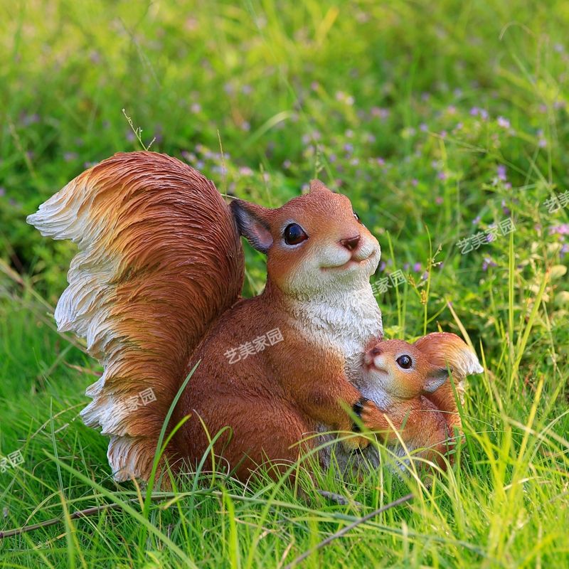 resin squirrel garden ornament