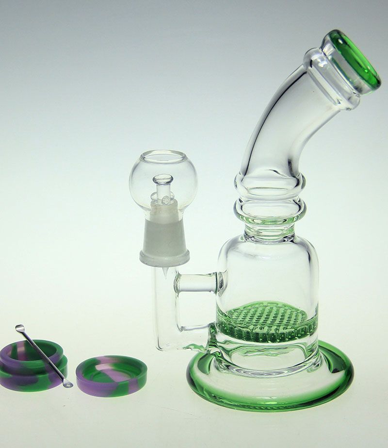 2017 Newest Glass Bongs Thick Glass Water Pipes Glass Bong Colored