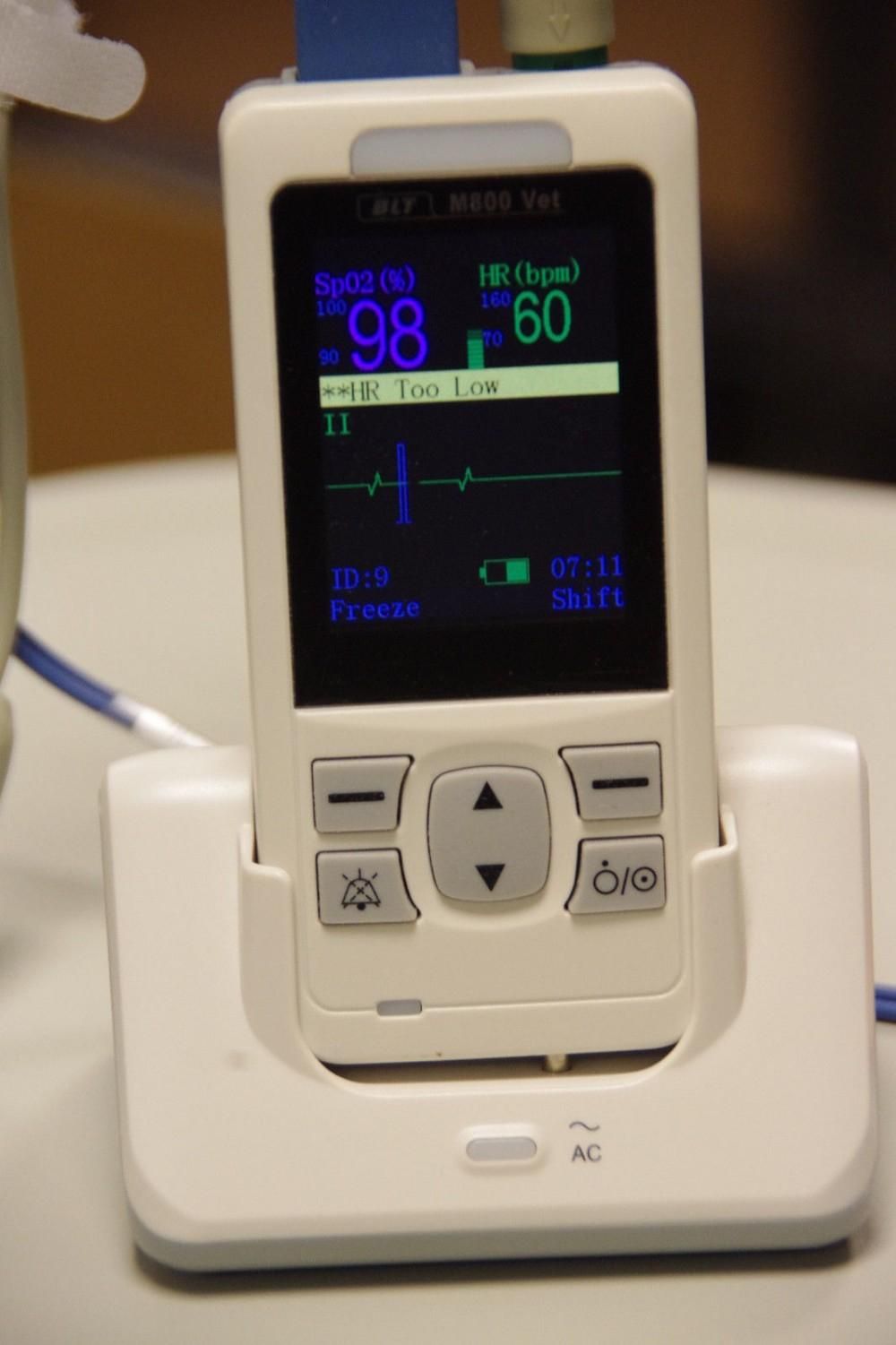 DHL BLT Handheld Pulse Oximeter with Adult,infant And Neonatal Probe