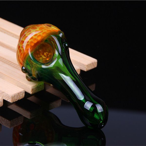 2017 Wholesale Glass Pipecolor Randomly Imported Raw Materials Stained