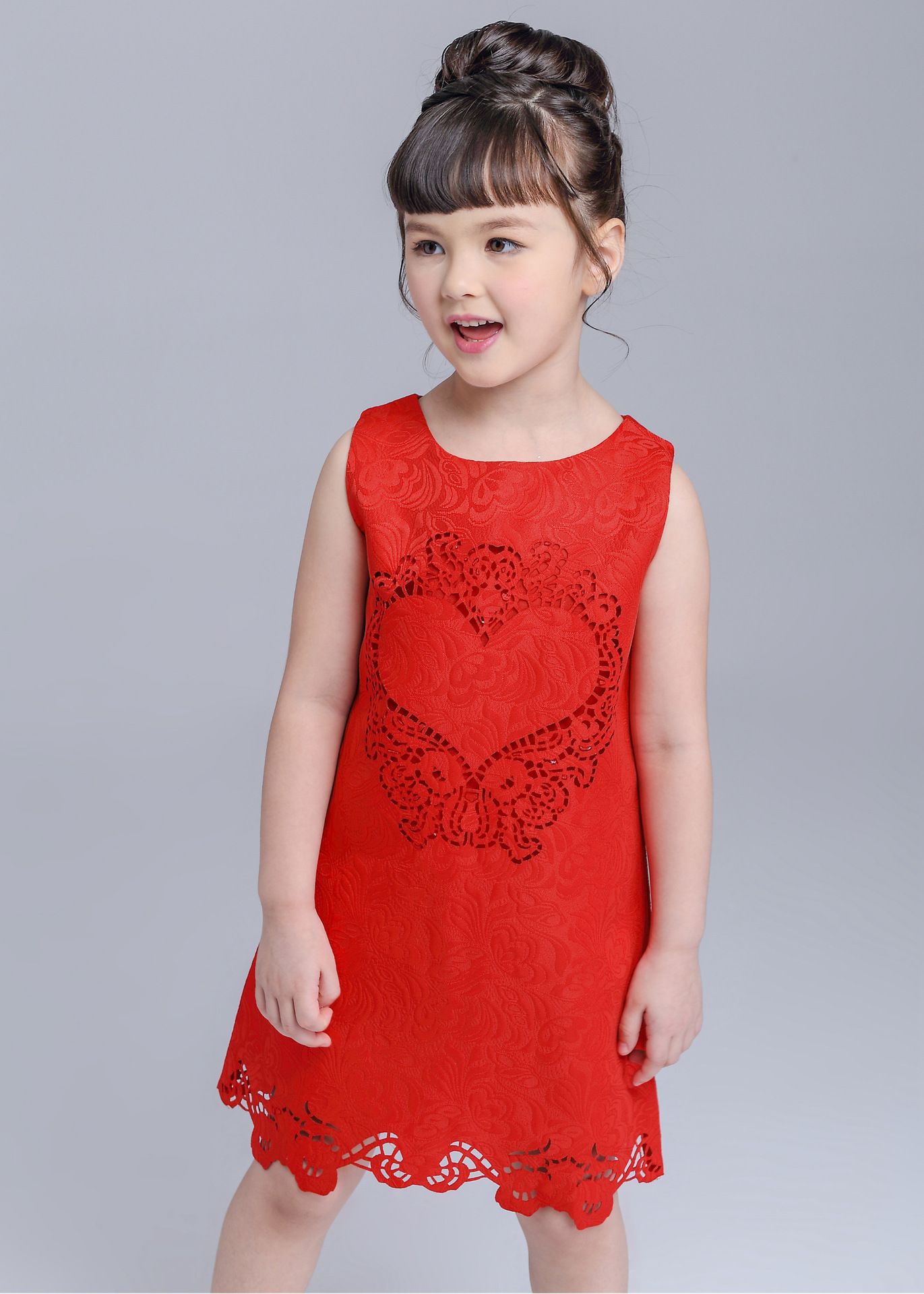 2017 Summer Girl Red Sleeveless Hollow Out Dress Baby Princess Formal