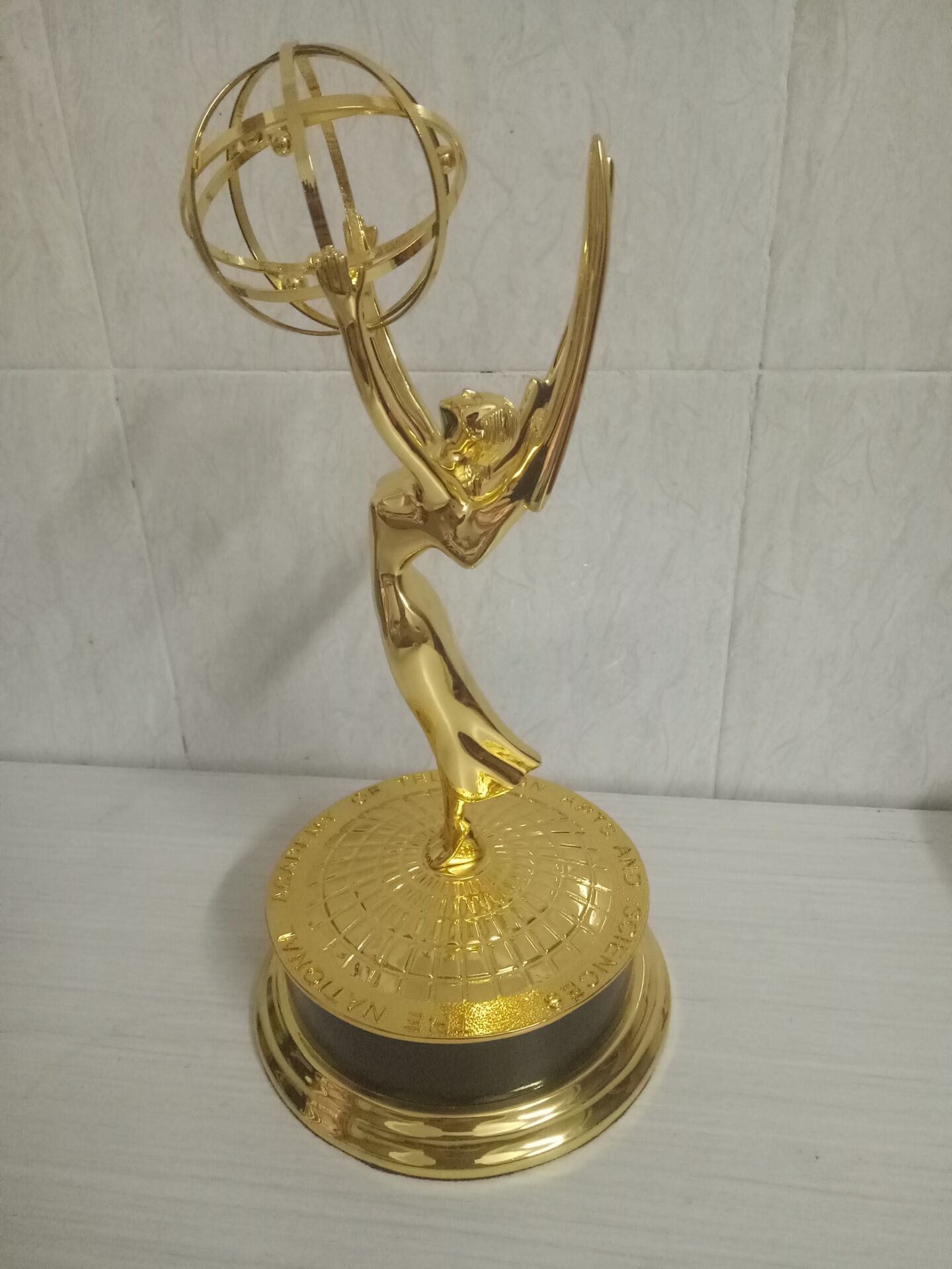 2017 Emmy Awards Trophy Replica Tv Trophy / Metal Emmy Trophy 28cm