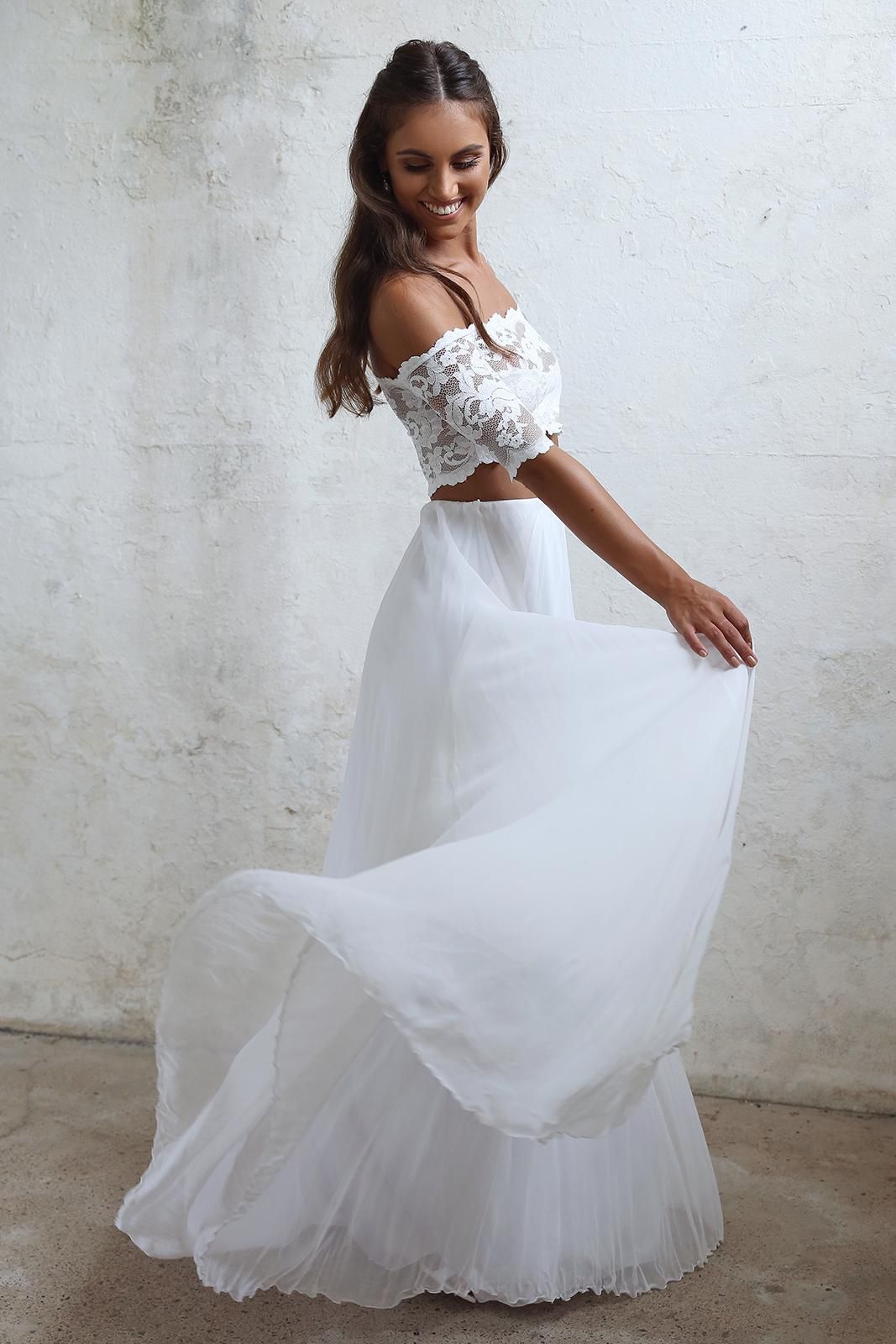 White wedding dresses summer White wedding dresses summer