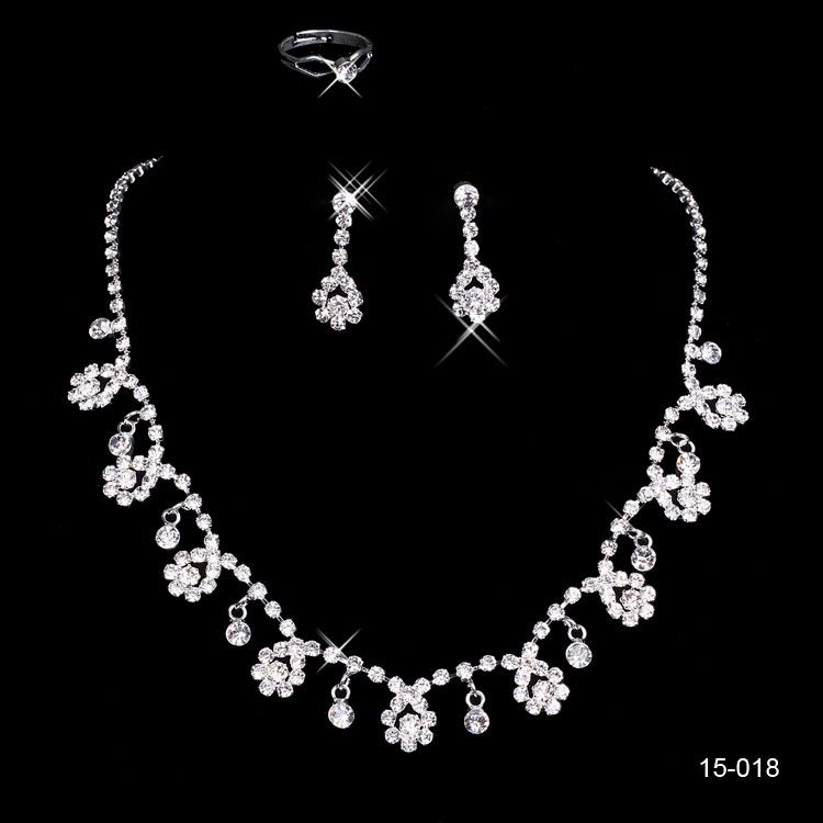 Shiny Sliver Necklaces And Earrings Bridal Jewelry Sets Cheap In Stock