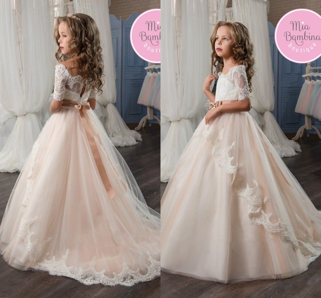 2017 New Flower Girls Dresses Half Long Sleeve Lace Appliqued A Line Floor Length Girls Pageant