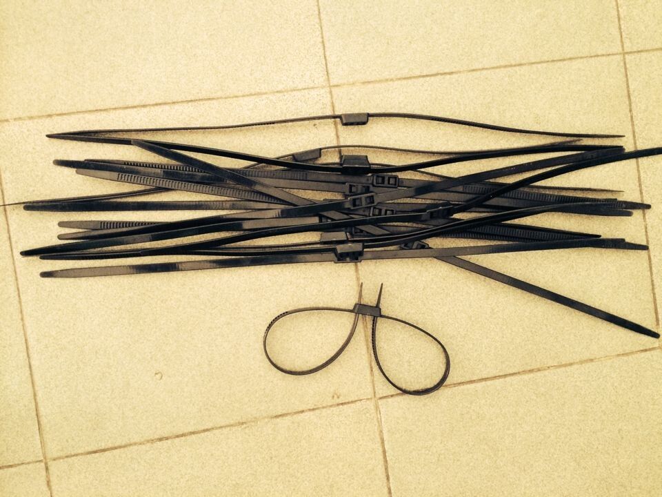 2017 Plastic Police Handcuffs Double Flex Cuff Disposable Handcuffs