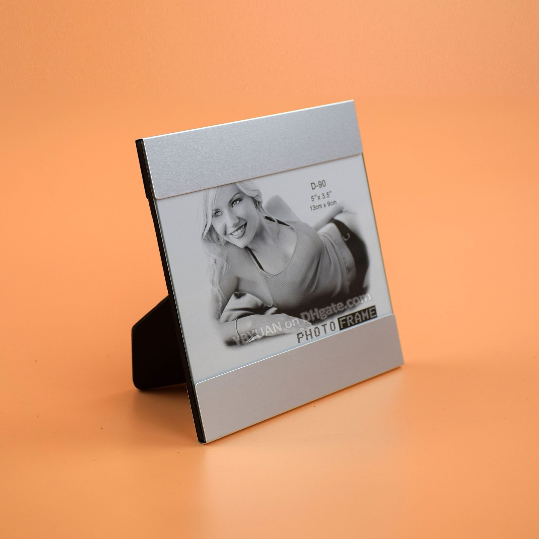 2018 5 Inch Tabletop Photo Frame Desktop Ornament Aluminium Alloy Frame