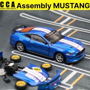 1 42 Ford Mustang GT Modelo de autos de juguete ensamblado Diecast Racing Racing Miniature Free Wheels Metal Collection Regalo para niños Niños 231227