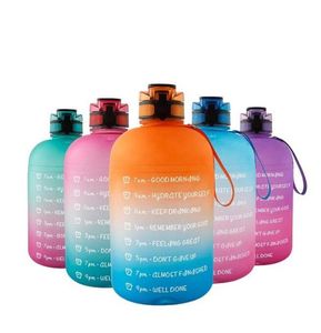 Bouteille d'eau de 1 gallon avec filtre Net Infusion de fruits Bouteilles de boisson sans BPA Gym en plein air Randonnée Pichet d'eau en plastique étanche 7 couleurs GYL113