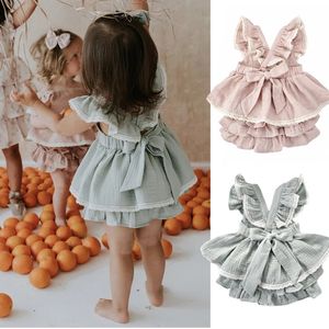 1 Set Vintage Baby Girl Sans manches CRISS-CROSS Robe Kid Ruffles Dushle Shorts Todder Princess Robes Children Vêtements 4T 240329