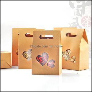 10 * 15,5 cm Ventana transparente en forma de corazón Cierre a presión Papel Kraft Protección del medio ambiente Caja de regalo de chocolate y dulces portátil Gota de pie