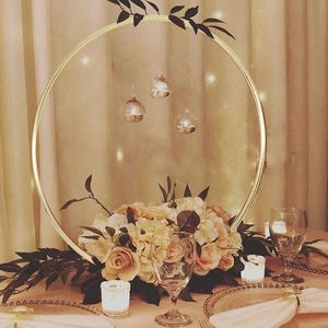 Corona de boda de 10-40cm, anillo de Metal de hierro dorado, guirnalda de mano para novia, decoración de Pascua, estante de flores artificiales, decoración de fondo para fiesta, aro Q0812