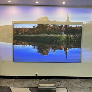 100'' 120" 16:9 8K 3D ALR 96% Ambient Light Obscuration Flexible Soft Fresnel Flat Screen Fixed Wall Mounting For Short Throw Projector