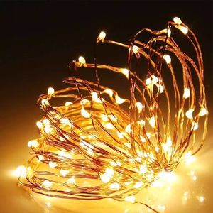 100 LED 33 pies Alambre de cobre Cadenas de Navidad Luces de bater￭a USB Hermana impermeable con 8 modos Partes de boda de dormitorio al aire libre Patio Decoraciones Usalight