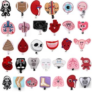 100 Pcs / Lot Mix Design Mode Porte-clés Poumon Estomac Coeur Yeux Infirmière Rétractable Feutre Médical ID Porte-Badge Bobine Avec Pince Alligator Pour Cadeau