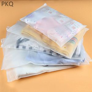 100pcs - 5 tailles Zipper sacs en plastique dépoli pour vêtements, T-Shirt, Jeans Emballage au détail Sac de vêtements personnalisé 4.10