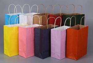 100 pièces livraison gratuite 13 couleurs mode sacs à main longueur poignée sac en papier emballage cadeau 27*21*11 cm