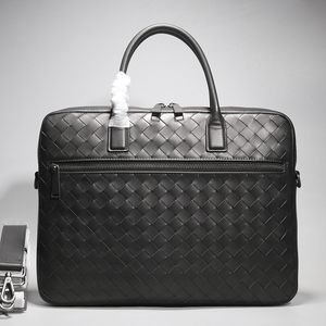 10A Famoso maletín Bolso de cuero para hombres de moda simple Minimalista Magedp Bag A4 Bag A4 Revista