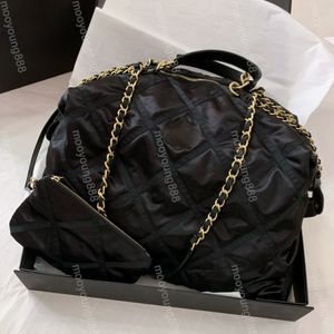 12A Actualización Espejo Diseñadores de calidad Maxi Bowling Ball Bolsas para mujer Bolsa de nylon negro Bolsos de lujo Bolsos de lujo Monedero de celosía de diamante Bolsa de correa de cadena de hombro con bolsa pequeña