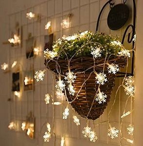 Cadena de copos de nieve LED de 10 m llena de estrellas luces de decoración de la habitación Enchufe de neón de Navidad las luces pequeñas