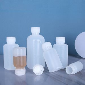 Botellas de plástico translúcidas para el cuidado de la piel de 10ml-100ml con escamas, contenedor de embalaje sellado líquido químico, recargable y portátil