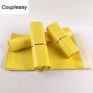 Bolsas de almacenamiento de mensajería autoadhesivas, sobres de plástico amarillo de 7 tamaños, 10 Uds., bolsa de envío Postal, sobres de embalaje exprés