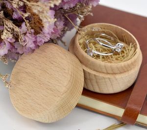 Caja de almacenamiento de madera redonda pequeña, caja de anillo decorativa Vintage, caja de joyería artesanal Natural, accesorios de boda, 10 Uds.